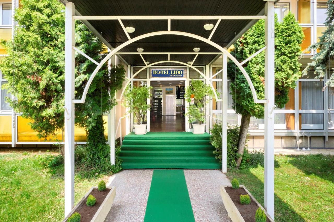 Retro Lido - Vonyarcvashegy Hotel Exterior photo